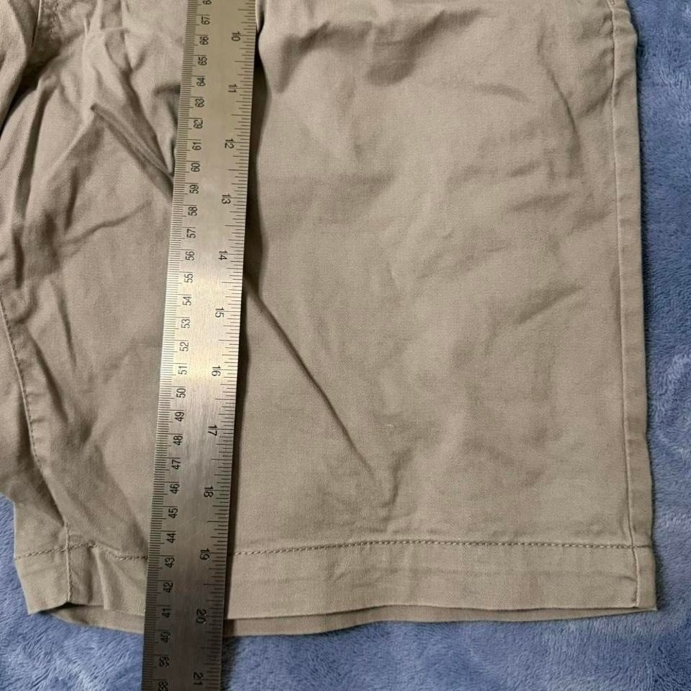Volcom grey shorts men Size 34 - Picture 2 of 5